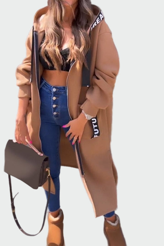 Abrigo largo con capucha