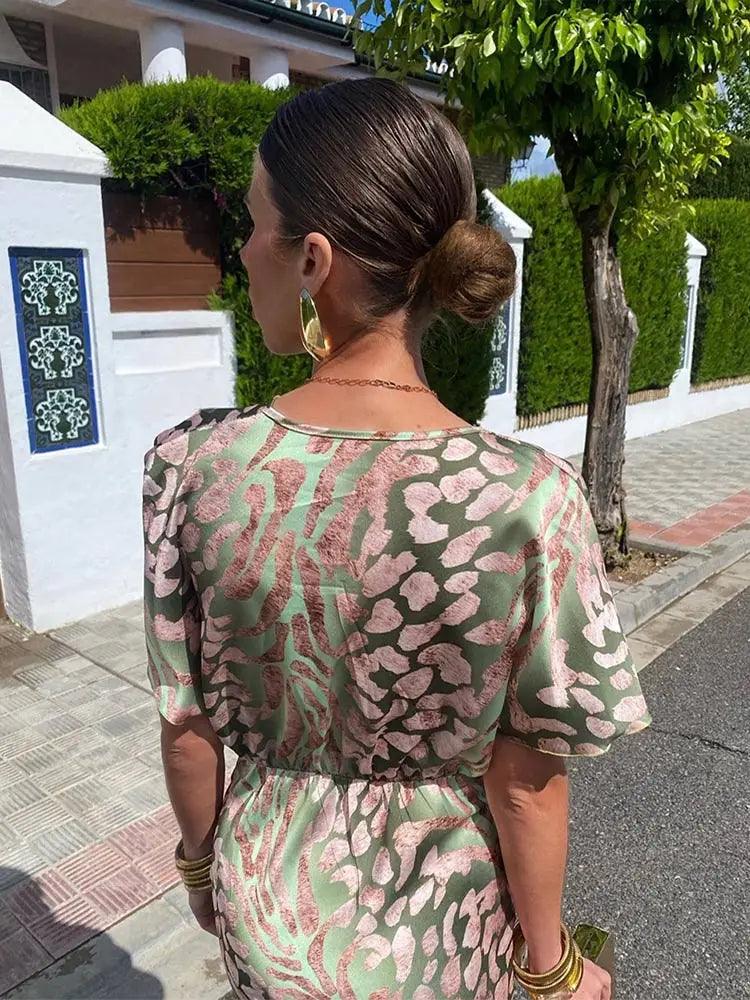 Constança | Vestido Floral con Fruncido y Escote en V