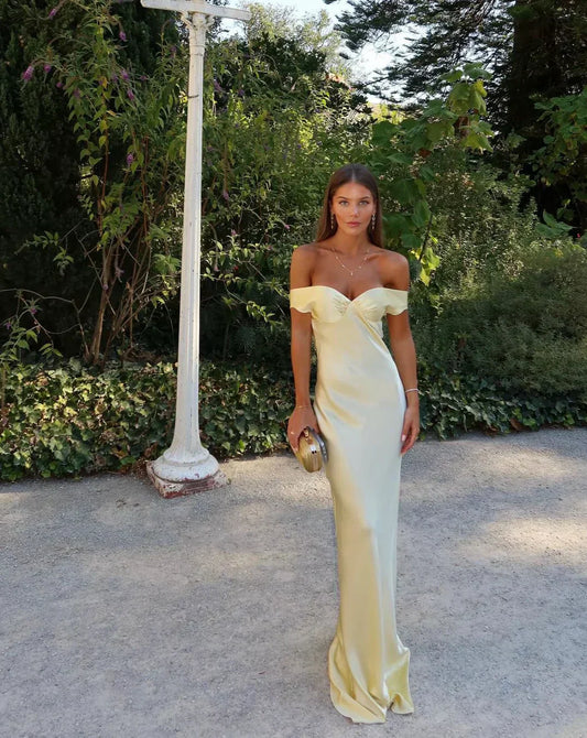 Bárbara | Vestido largo de satén sin espalda