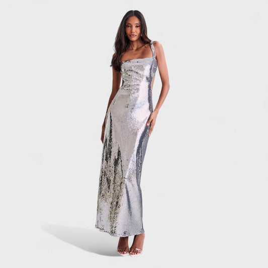 Vestido de noche brillante plateado