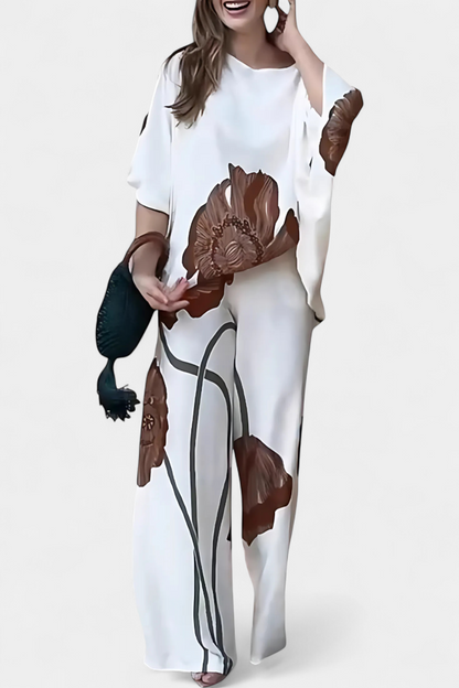 Sybella | Conjunto Floral de Dos Piezas con Hombro Descubierto y Pantalón Recto