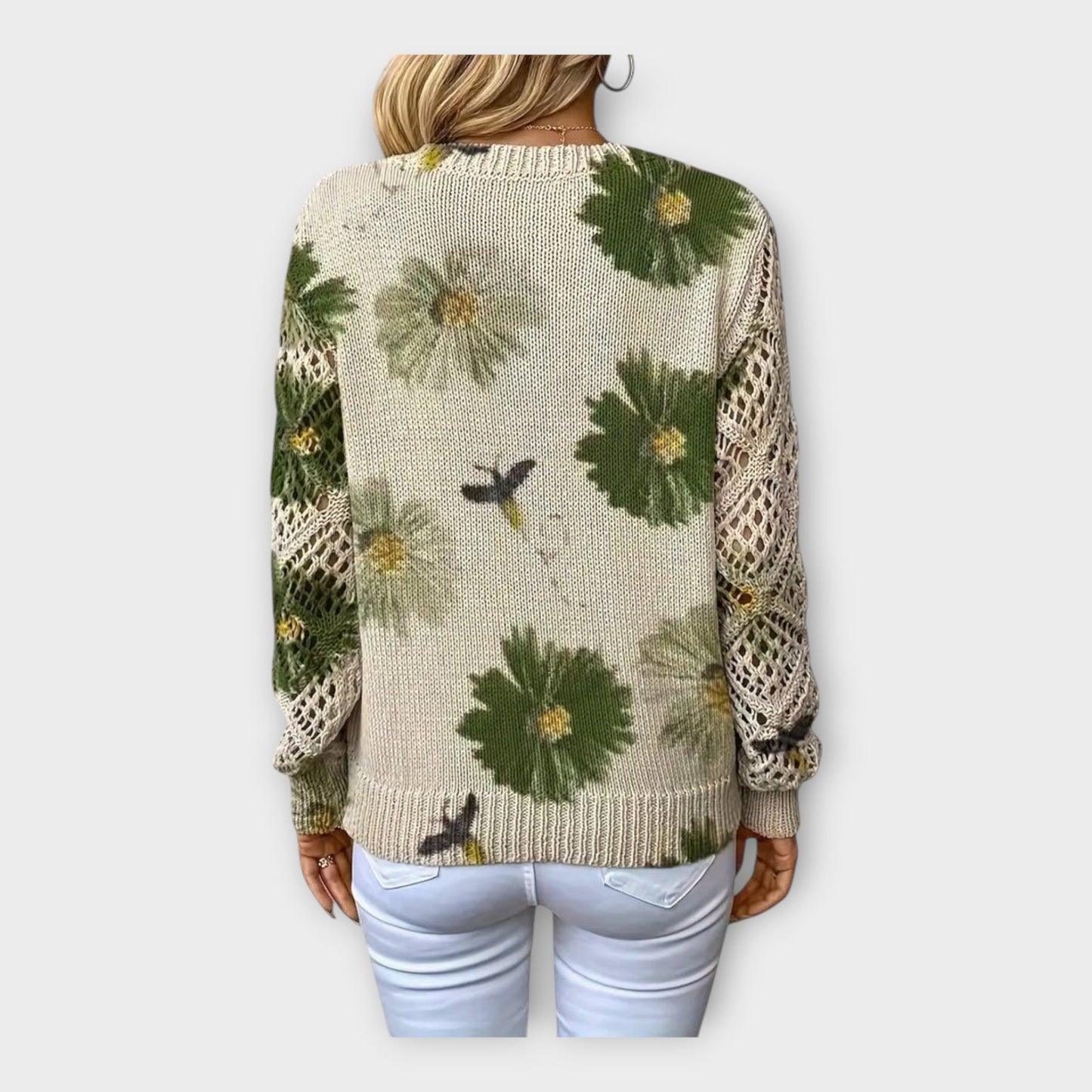 Suéter trenzado con detalles de encaje