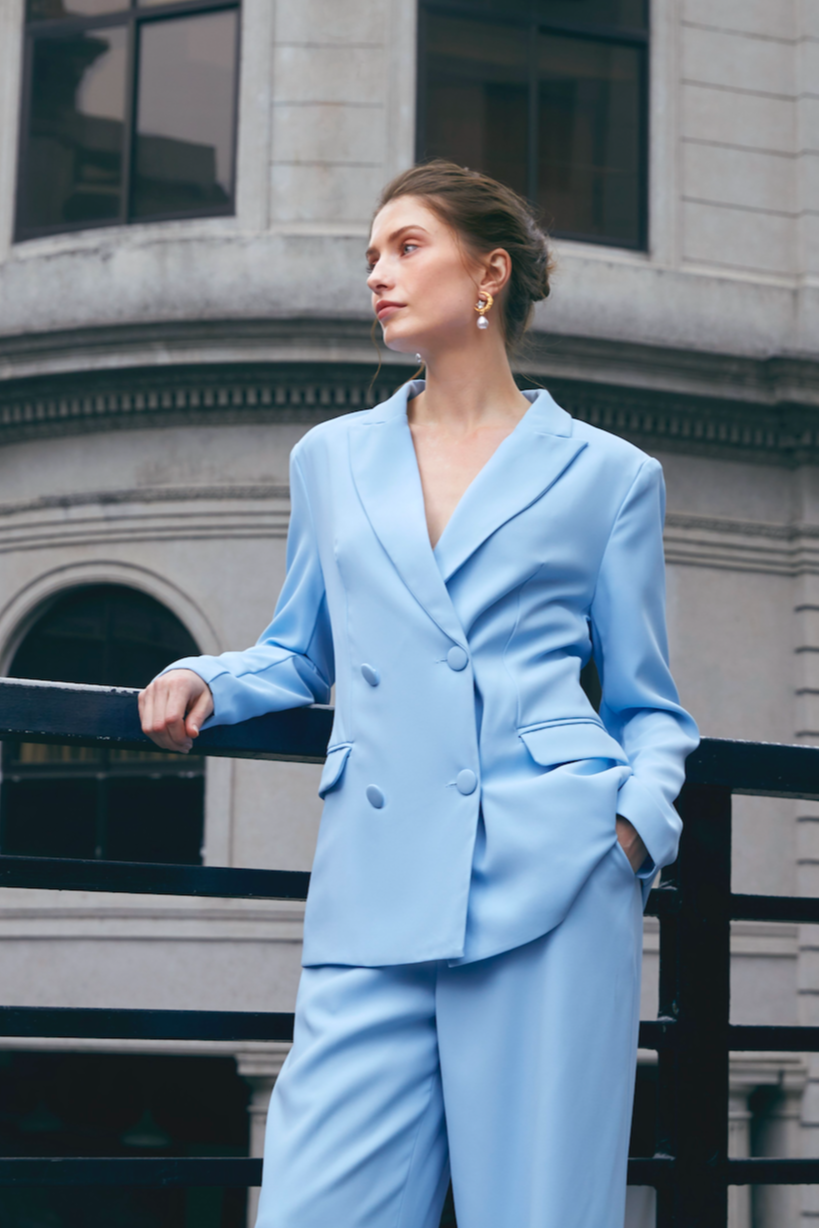 Julia | Conjunto Urbano de Blazer y Pantalón de Corte Regular