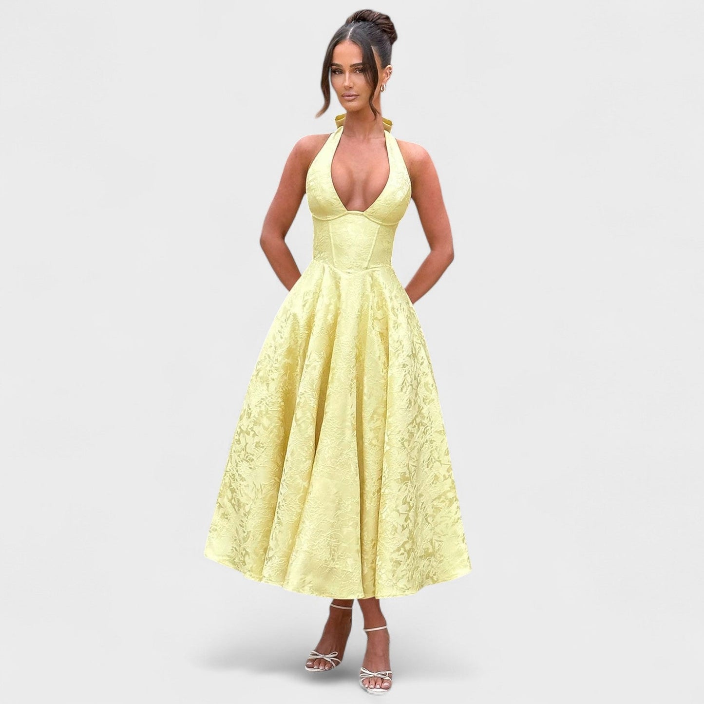 Halina - Vestido midi con corsé y volantes