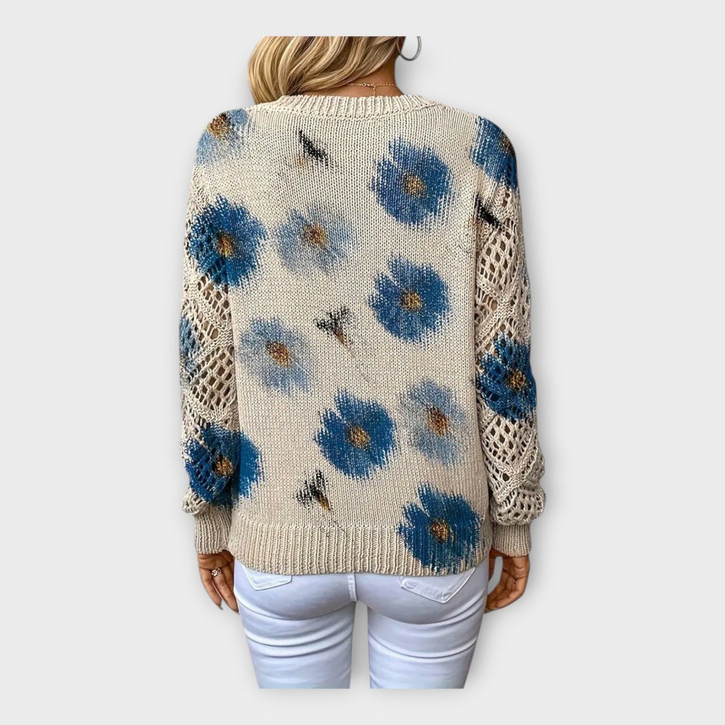 Suéter trenzado con detalles de encaje