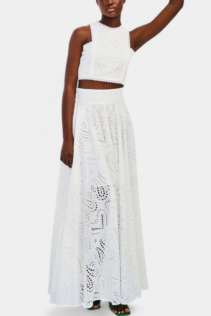 Danitza | Conjunto Romántico de Encaje Floral Calado