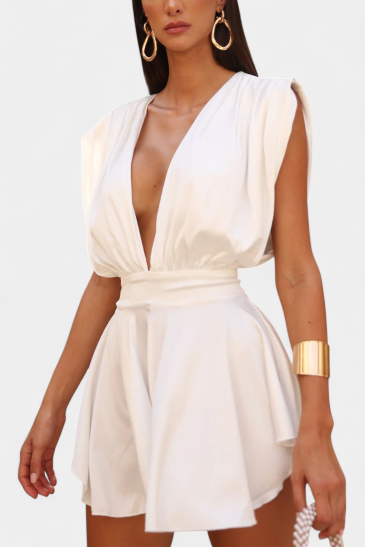 Rosalba | Mono Corto con Escote Profundo y Cintura Definida