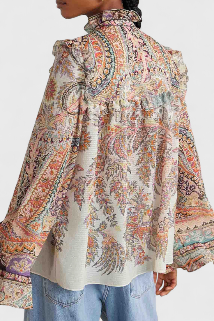 Finely | Conjunto con Blusa de Volantes y Estampado Vintage Paisley