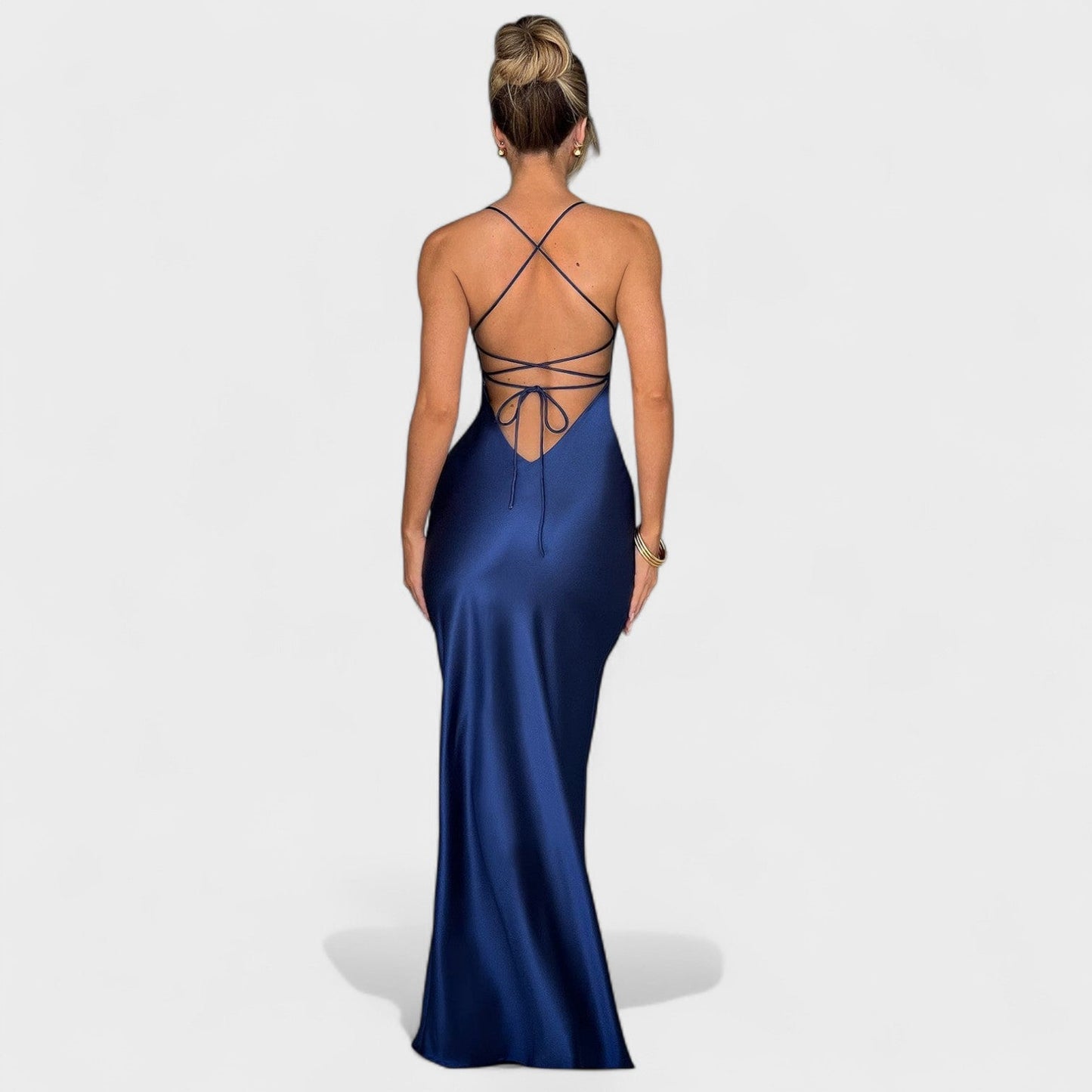 Elena - Vestido de raso cruzado azul medianoche